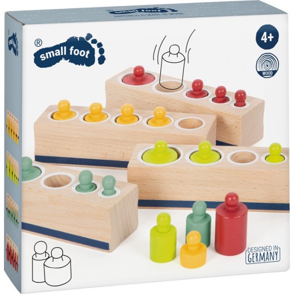 Jeu d’emboitement multicolore, d’inspiration Montessori en bois