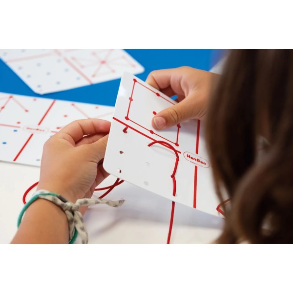 Figures à tracer et lacer