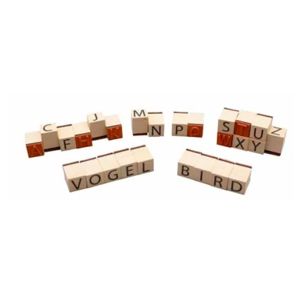 26 tampons alphabet en bois
