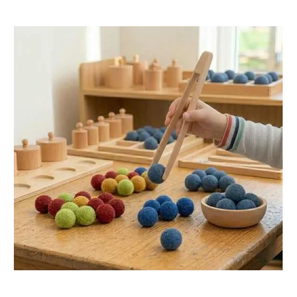 60 boules en feutre, laine feutrée, 12 couleurs