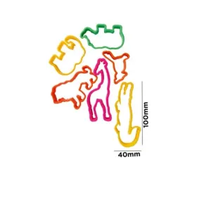 Formes d'animaux sauvages en pâte à modeler créées avec les emporte-pièces
