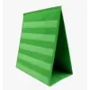 Présentoir à pochettes vert déplié en chevalet, vue de profil