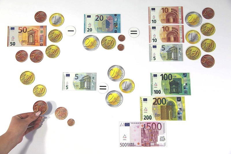 Set 100 billets de banque de 20 euros factices pour jeux de société