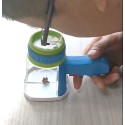 Attrape Insectes avec loupe