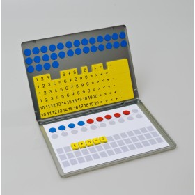 Boite de mathématiques magnétique